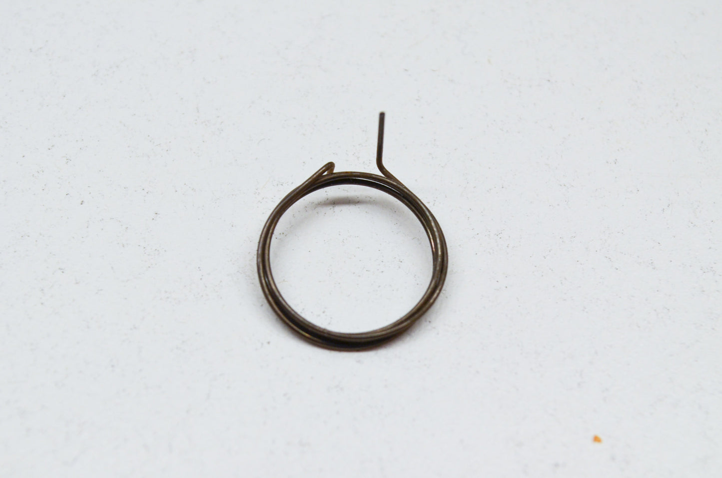 OEM Yamaha 21V-15767-00-00 Spring NOS