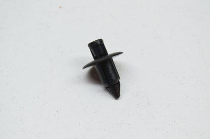 OEM Yamaha 36Y-28387-00-00 Rivet NOS