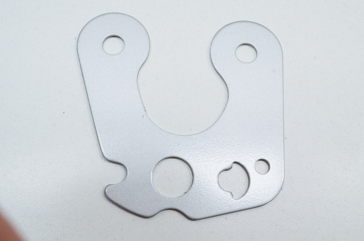 OEM Yamaha 368-83519-00-35 Meter Bracket NOS