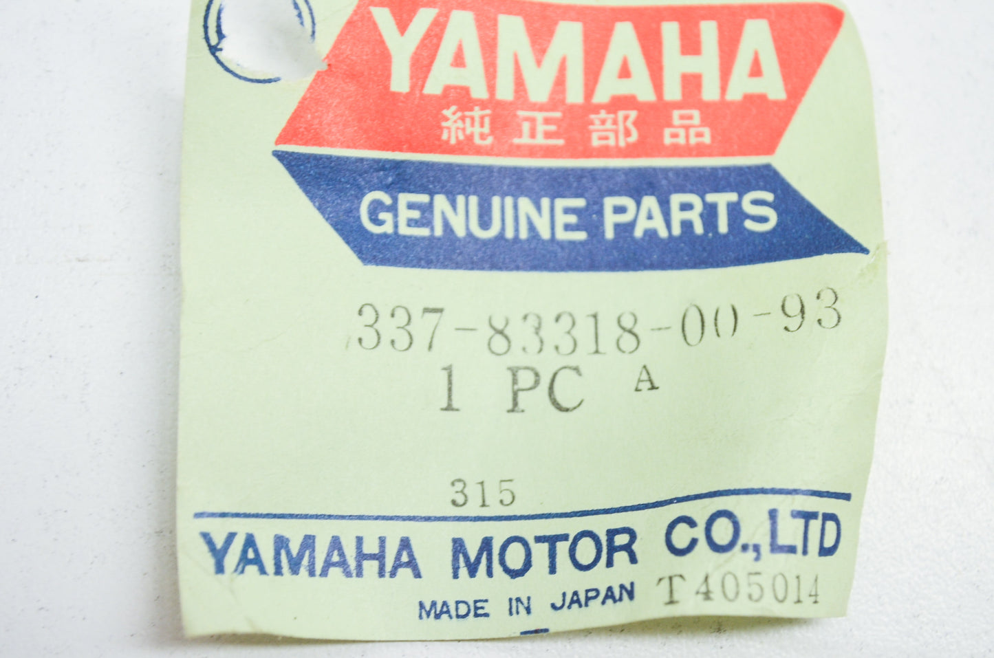 OEM Yamaha 337-83318-00-93 Flasher Stay 1 NOS