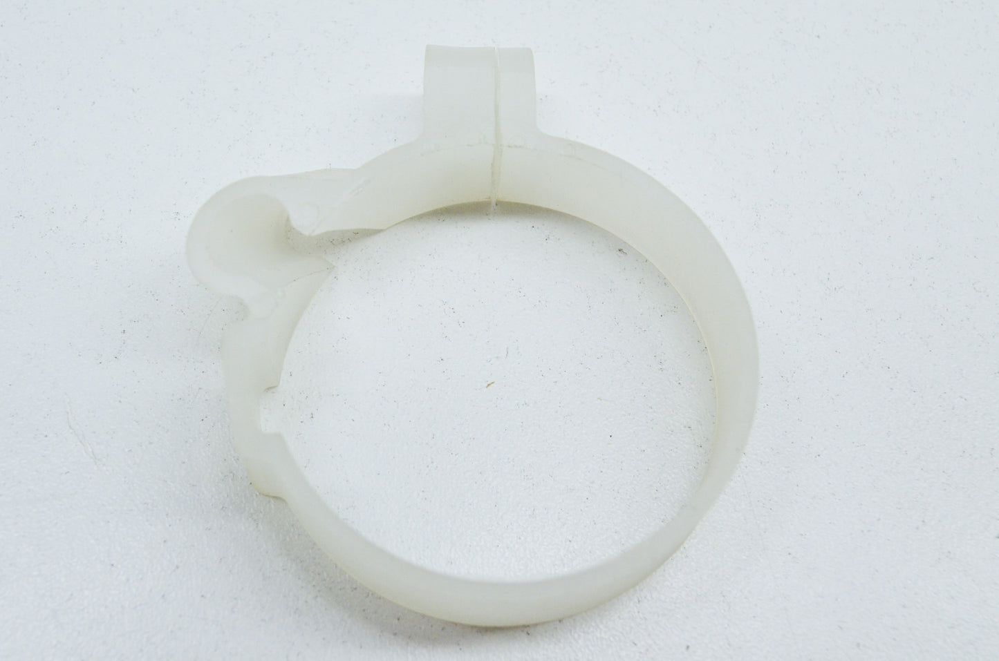 OEM Yamaha 26A-23318-00-00 Cable Holder 1 NOS