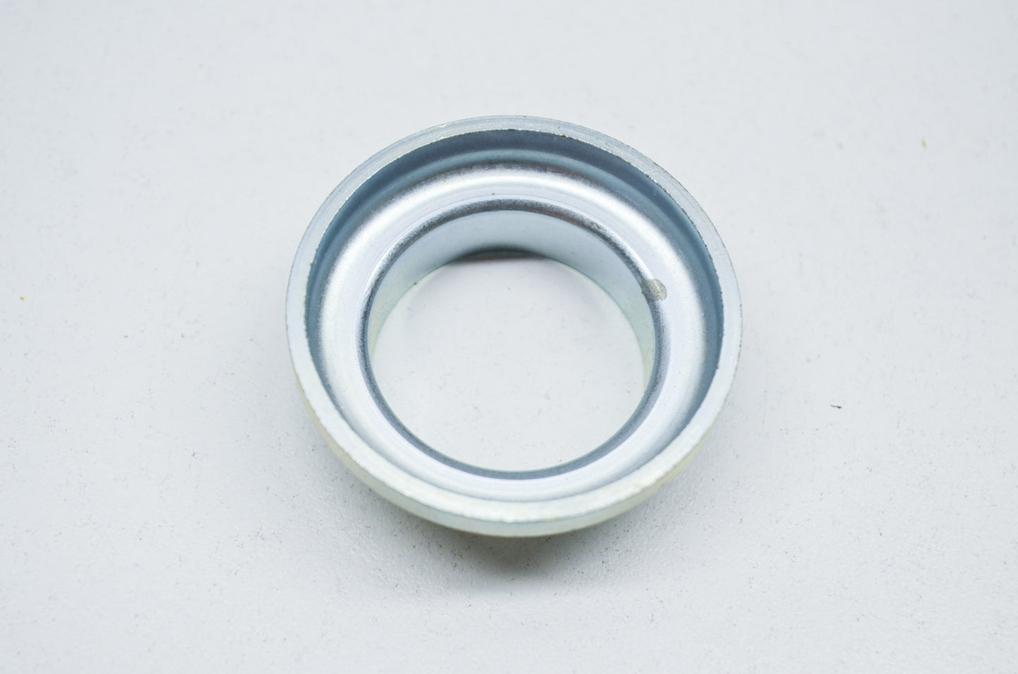OEM Yamaha 282-23412-01-00 Raceball NOS