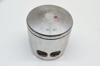 OEM Yamaha 445-11636-00-00 Piston 2 O/S 0.50 NOS