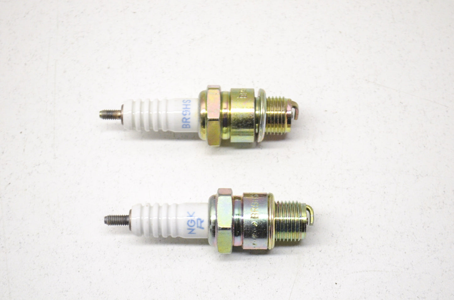 OEM Honda 98076-59716 Spark Plug (BR9HS) Qty 2 NOS