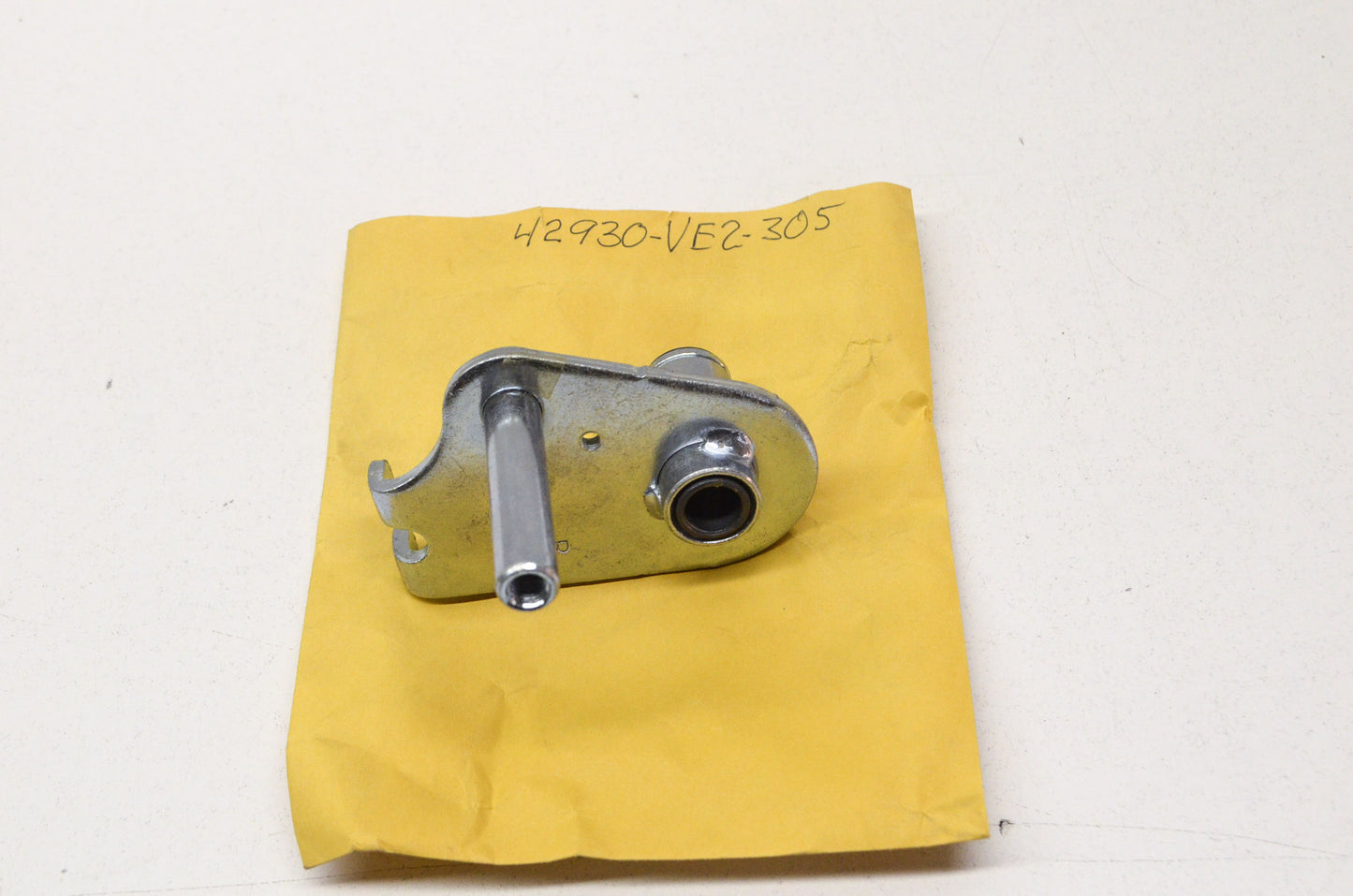 New OEM Honda Arm Adjuster NOS