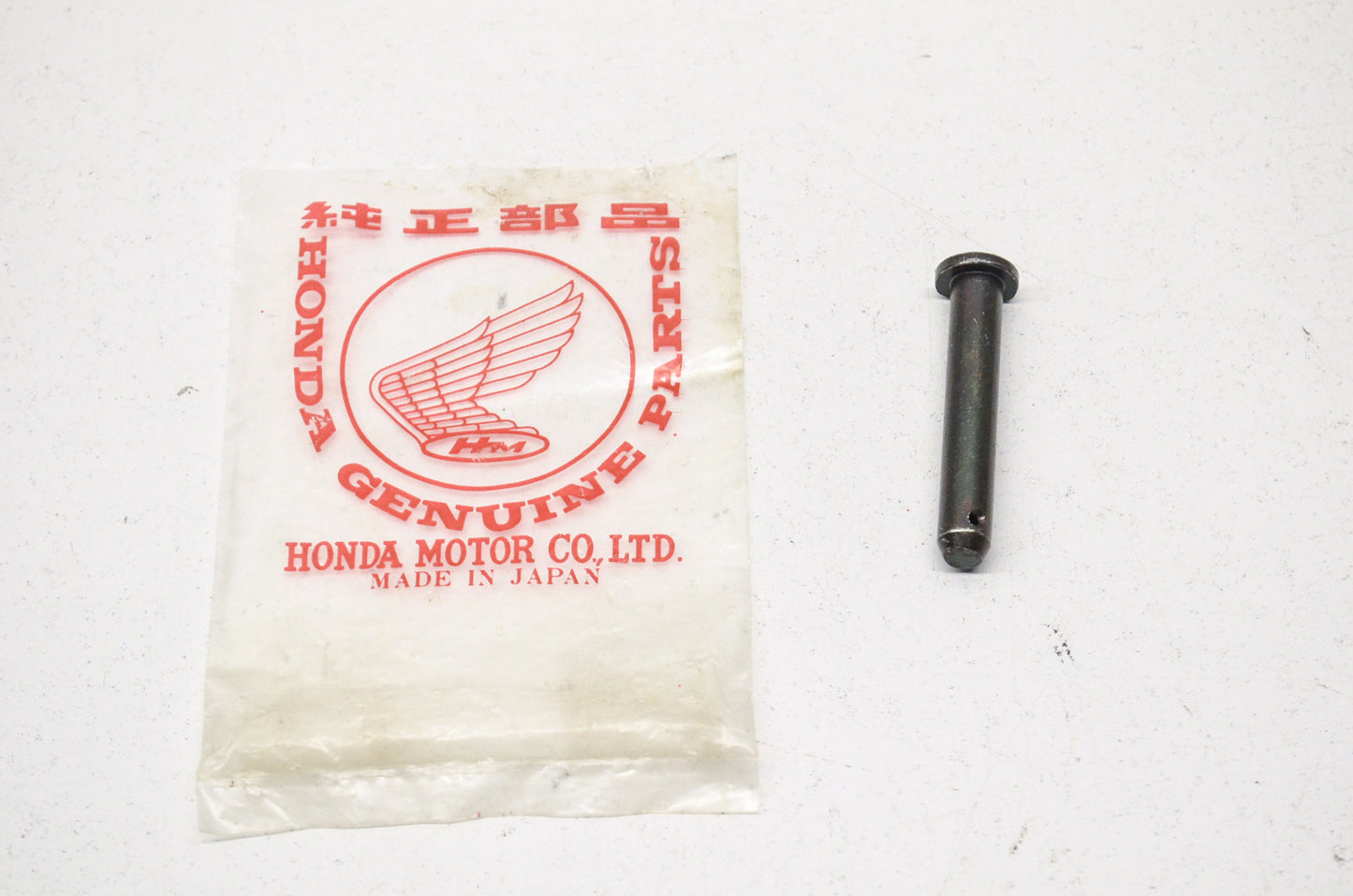 Step Joint Pin NOS