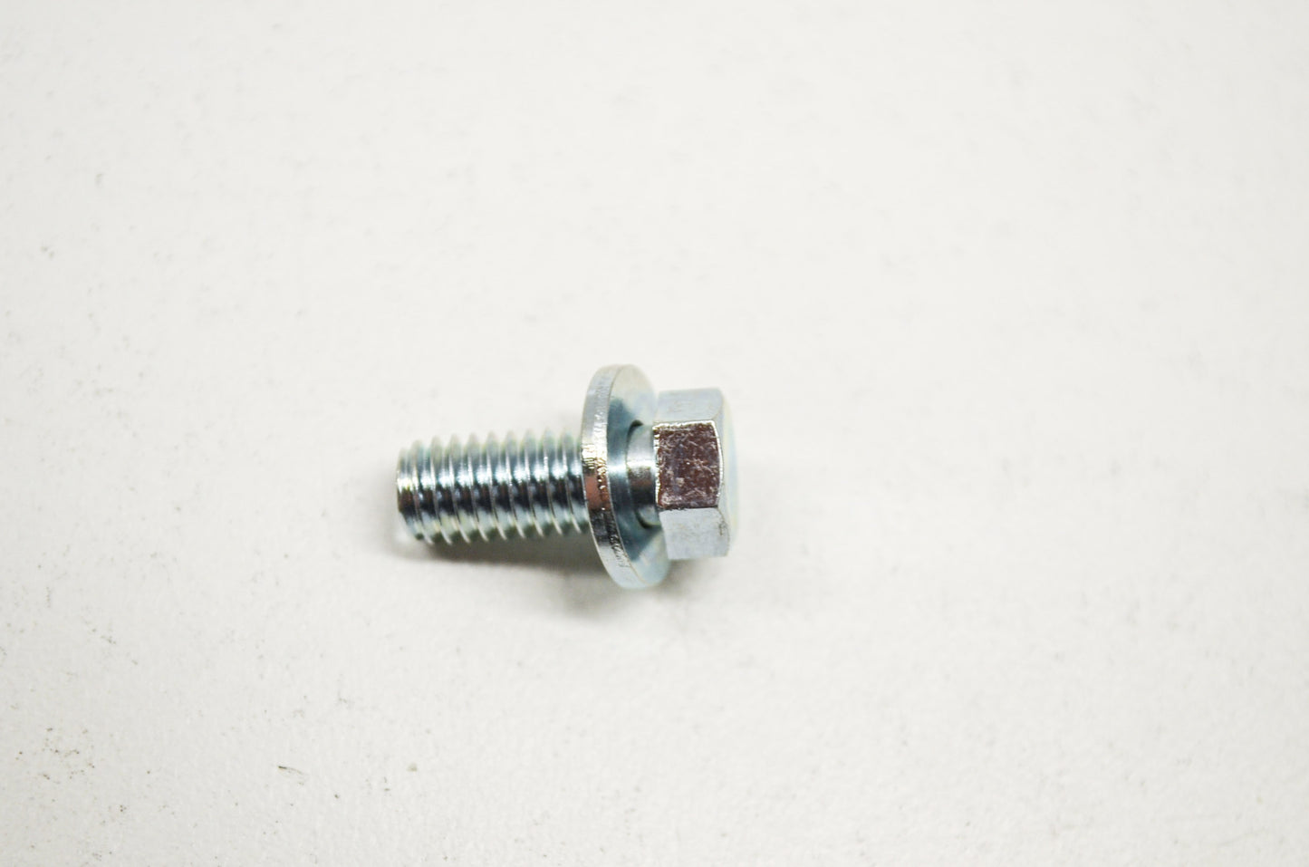 Bolt 2 NOS