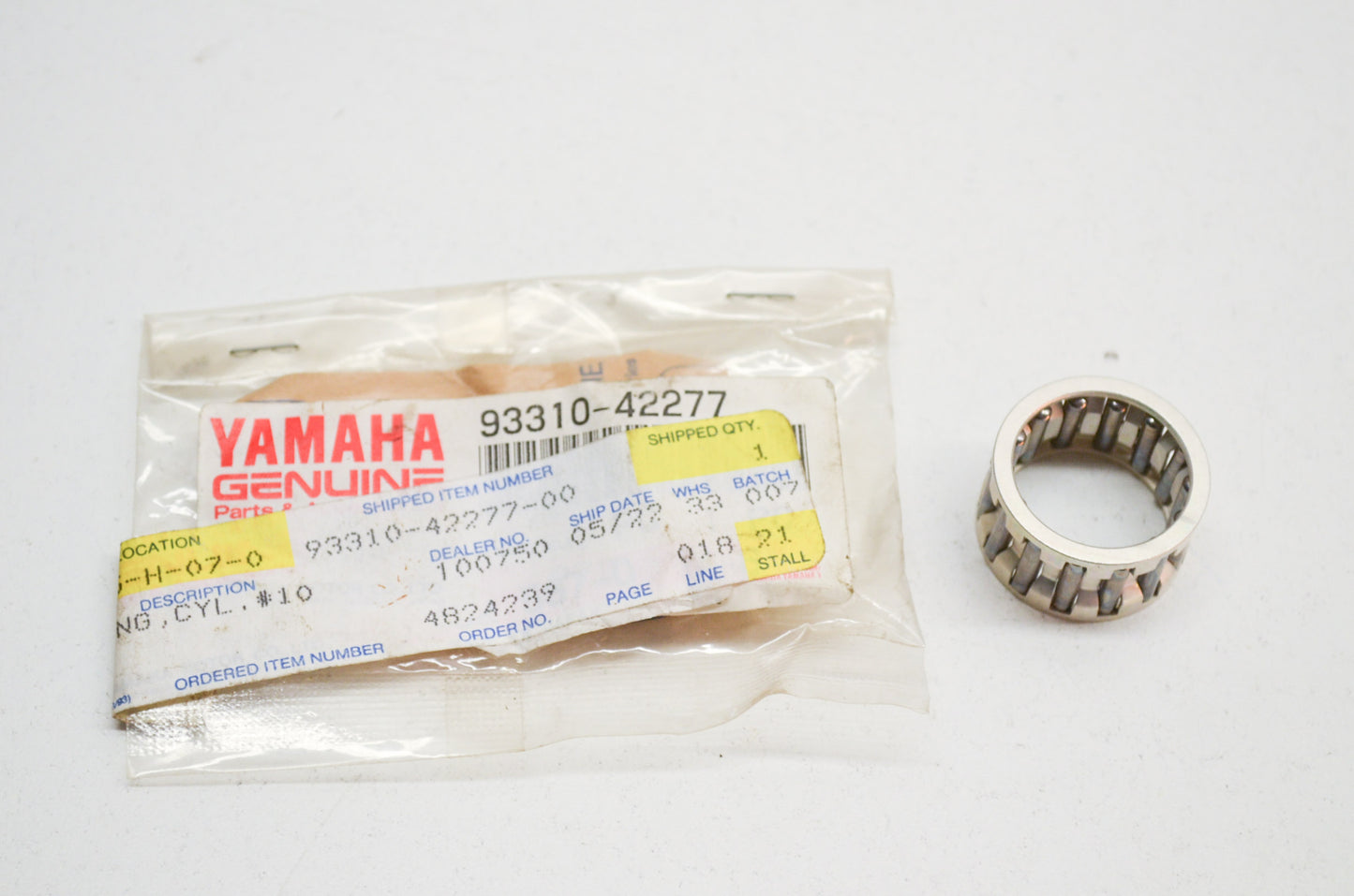 OEM Yamaha 93310-42277-00 Cylinder Bearing NOS