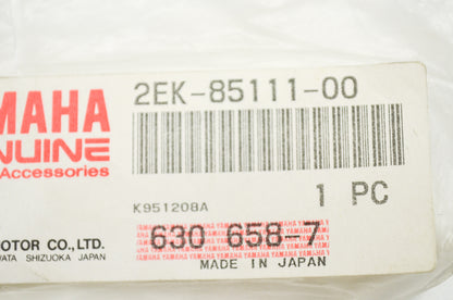 OEM Yamaha 2EK-85111-00-00 Front Reflector 1 NOS