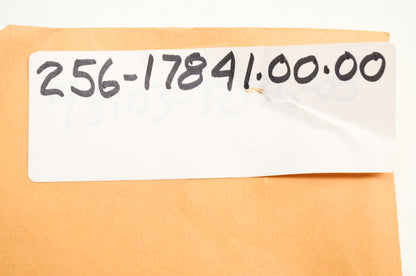 OEM Yamaha 256-17841-00-00 Tachometer Gear Housing NOS