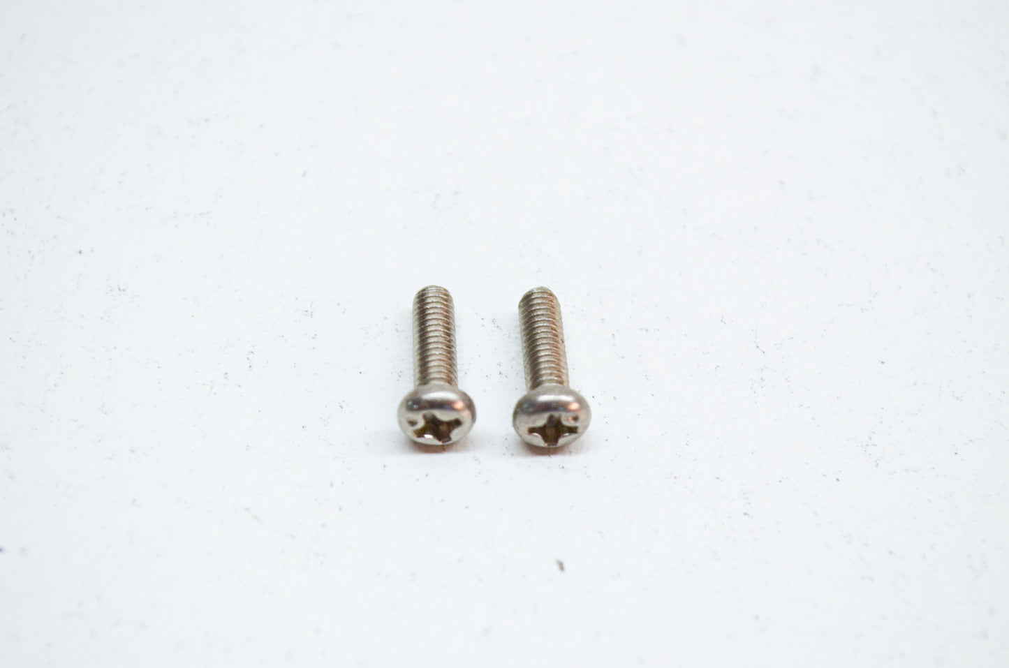 OEM Yamaha 98580-03010-00 Pan Head Screw Qty 2 NOS
