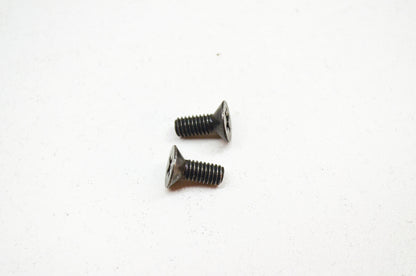 OEM Yamaha 98707-04010-00 Flat Screw Qty 2 NOS