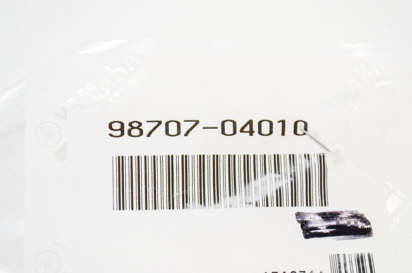 OEM Yamaha 98707-04010-00 Flat Screw Qty 2 NOS