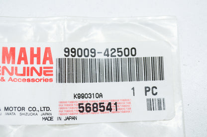 OEM Yamaha 99009-42500-00 Circlip NOS