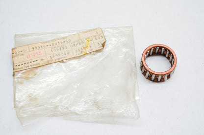 OEM Yamaha 93310-42435-00 Cylinder Bearing #10 NOS