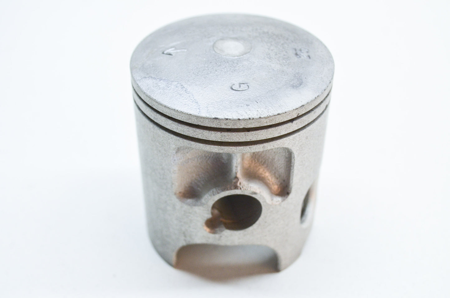 OEM Yamaha 2GU-11635-00-00 Piston 1 O/S 0.25 NOS