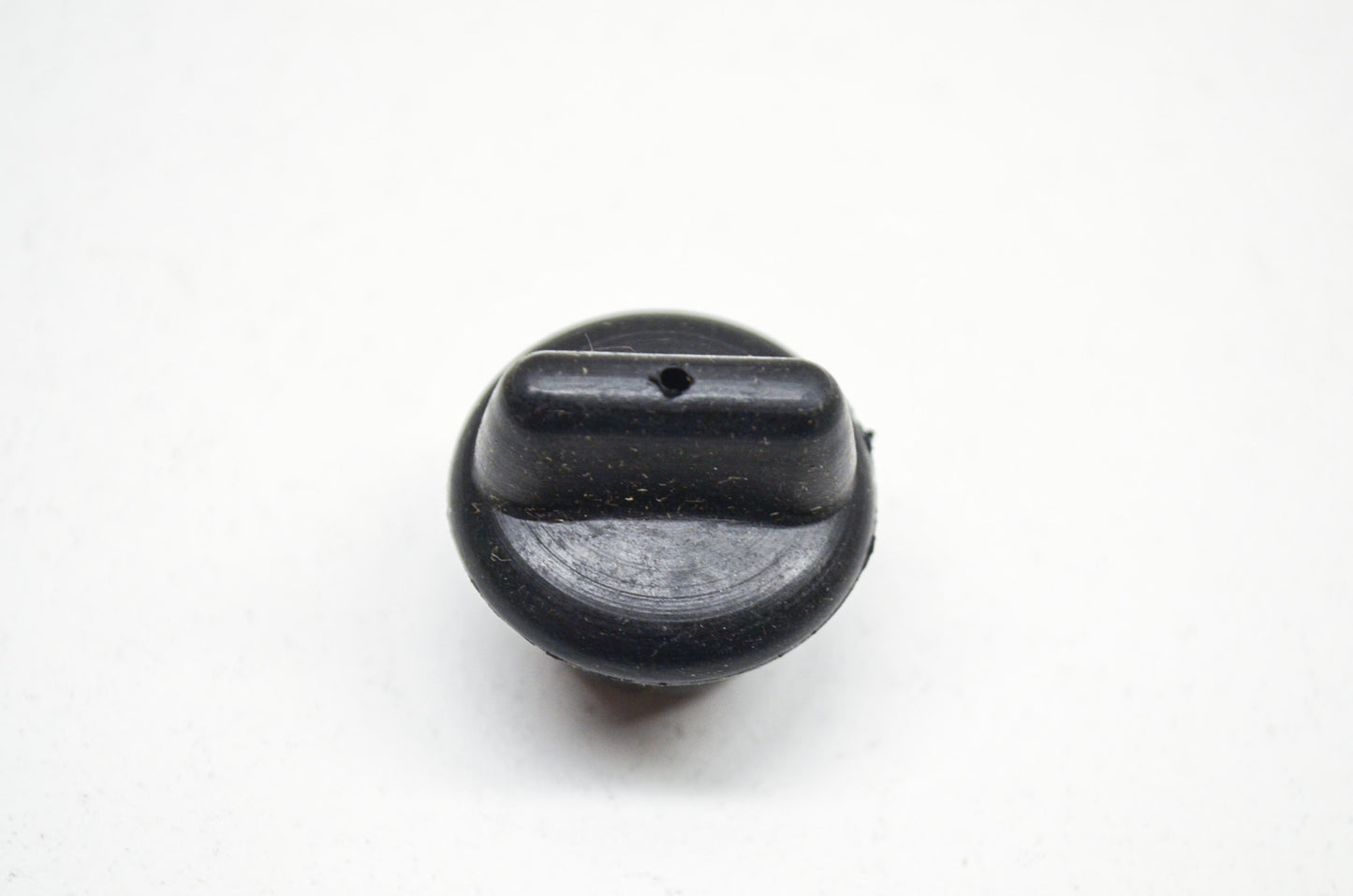 OEM Yamaha 434-21815-01-00 Cap NOS
