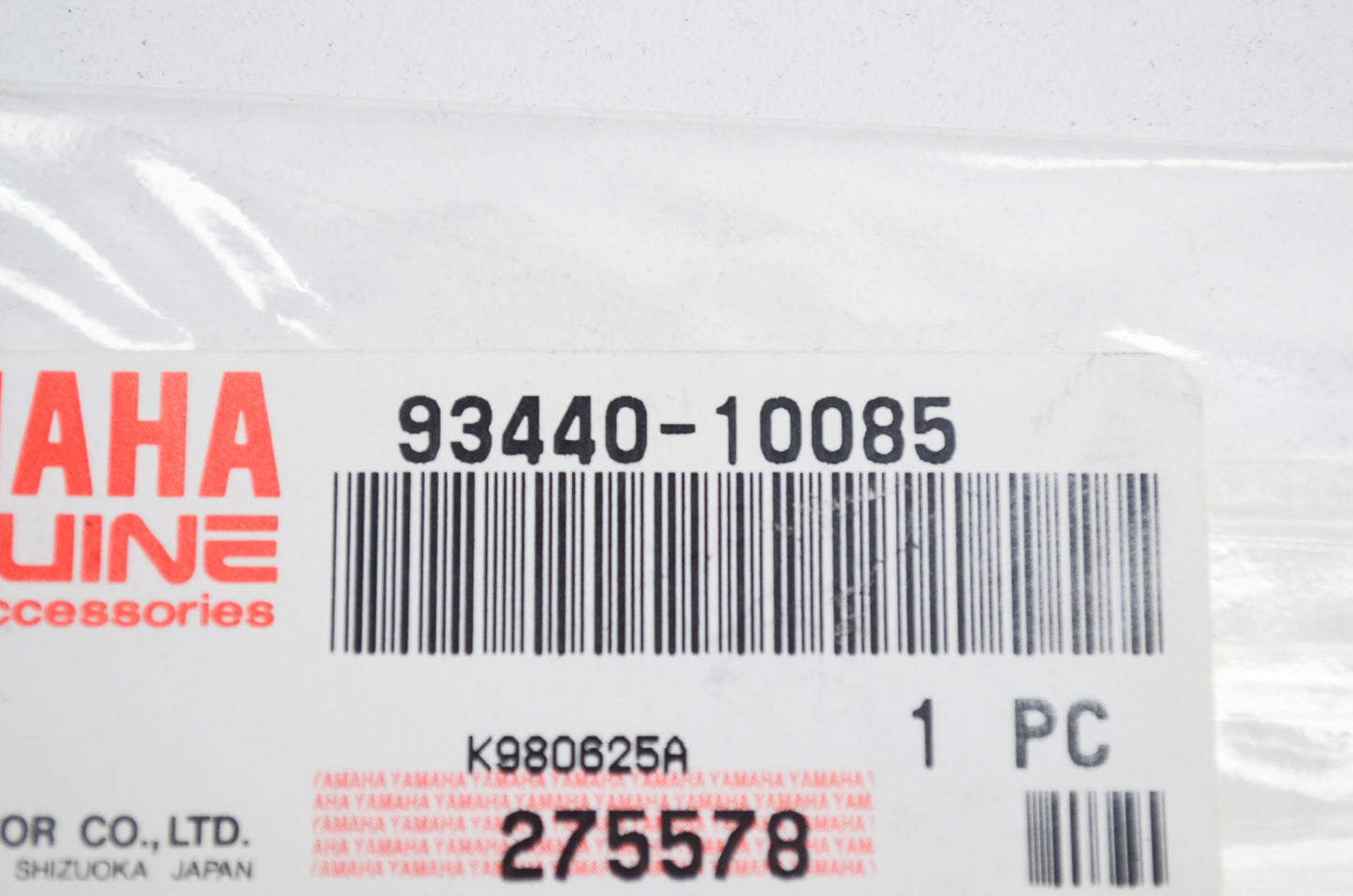 OEM Yamaha 93440-10085-00 Outer Circlip NOS