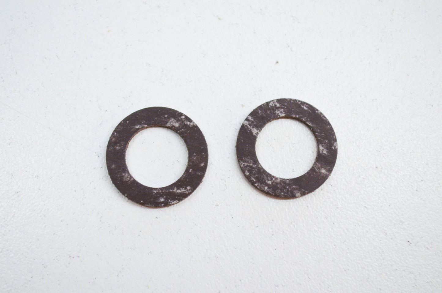 New OEM Yamaha 90430-12207-00 Gasket Qty 2 YZ DT GT YZ R3 Blaster N