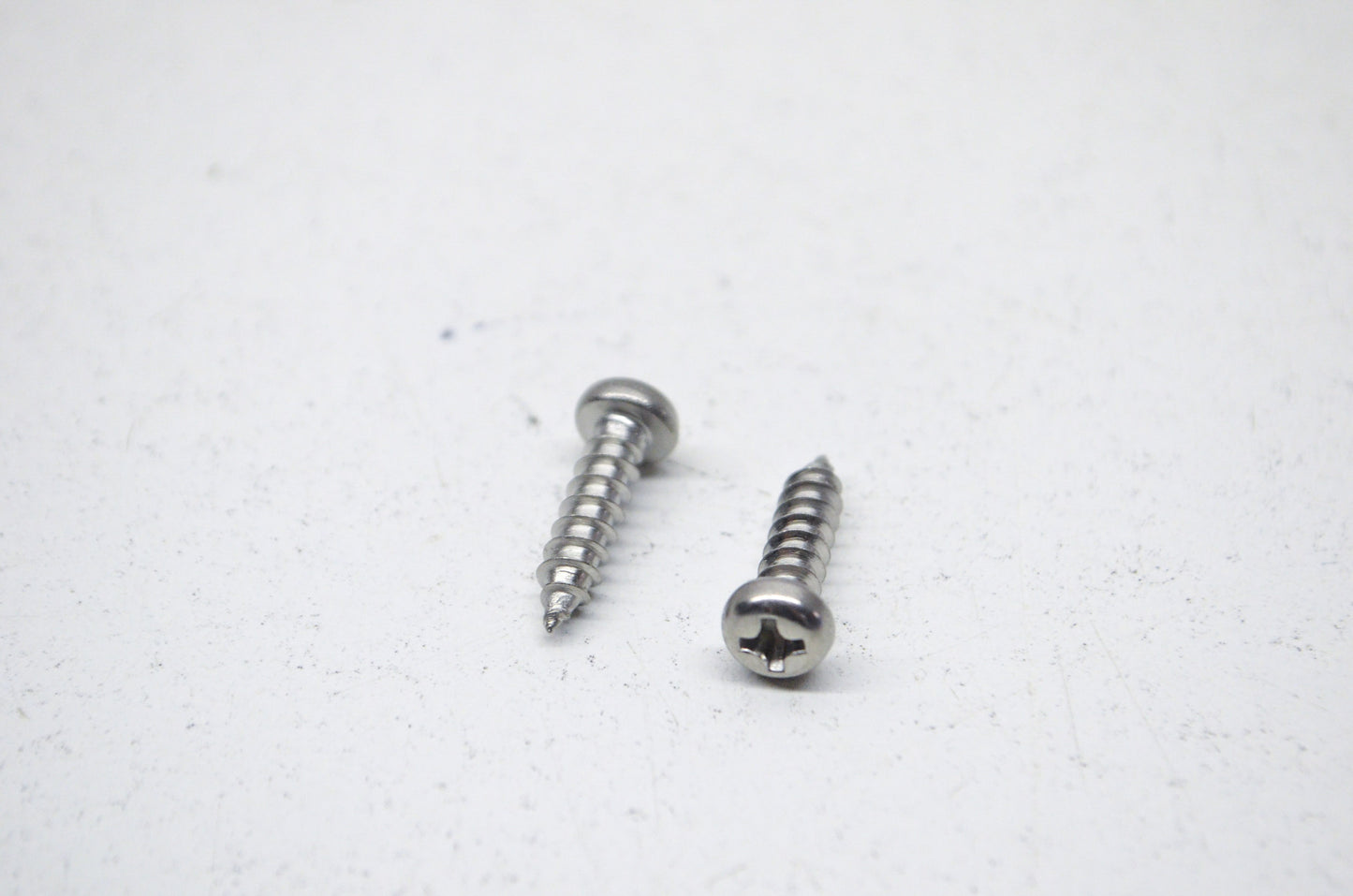 OEM Yamaha 97780-40116-00 Tapping Screw Qty 2 NOS