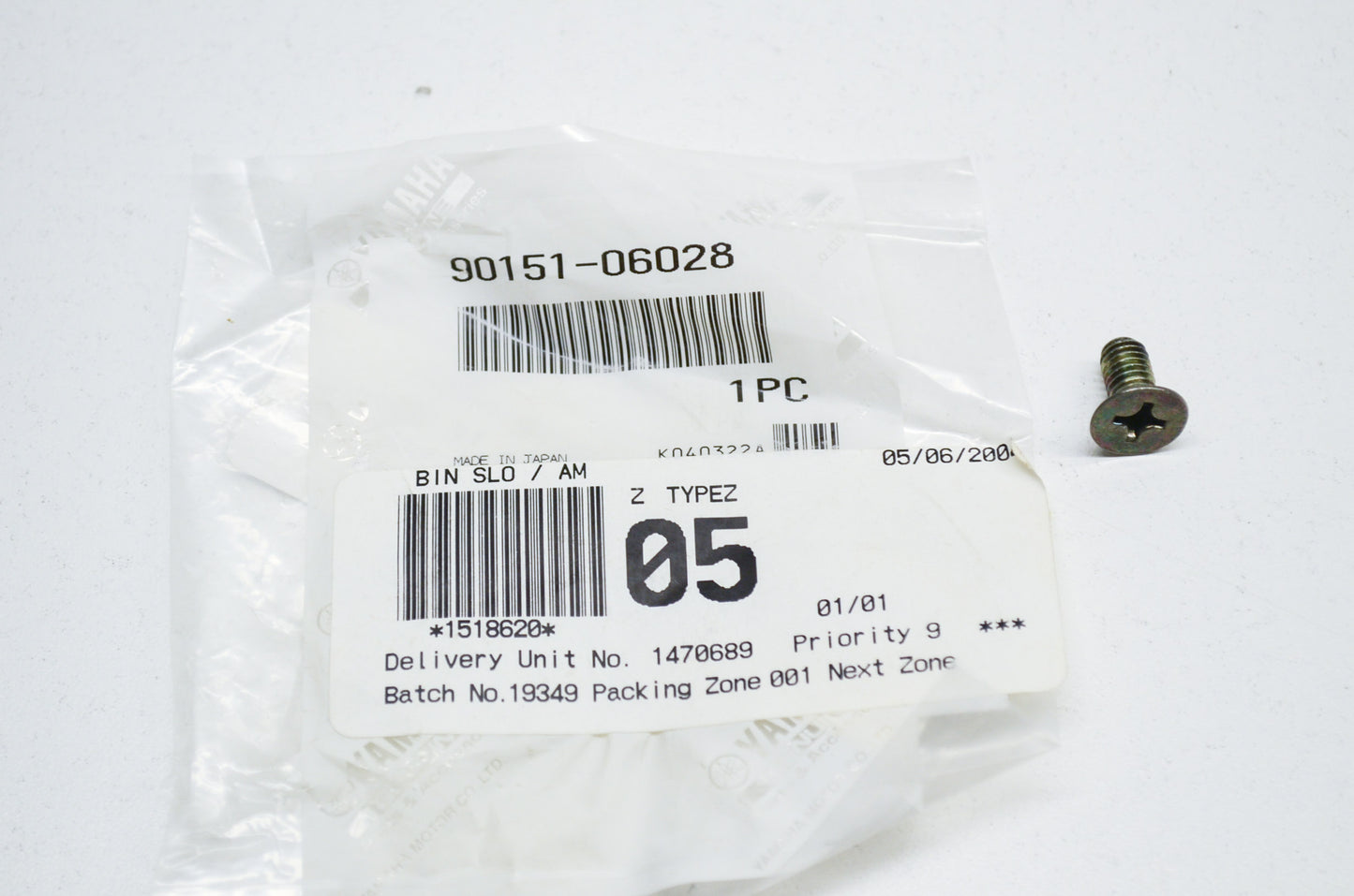 OEM Yamaha 90151-06028-00 Flat Screw NOS