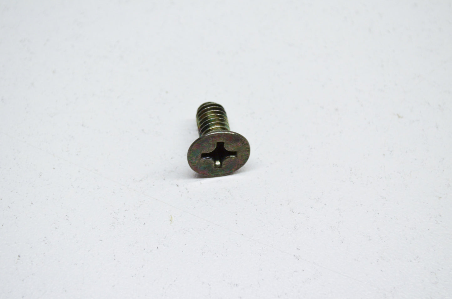 OEM Yamaha 90151-06028-00 Flat Screw NOS