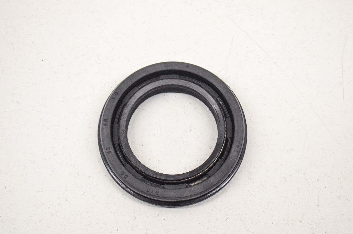 New Custom Gaskets Oil Seal Yamaha NOS