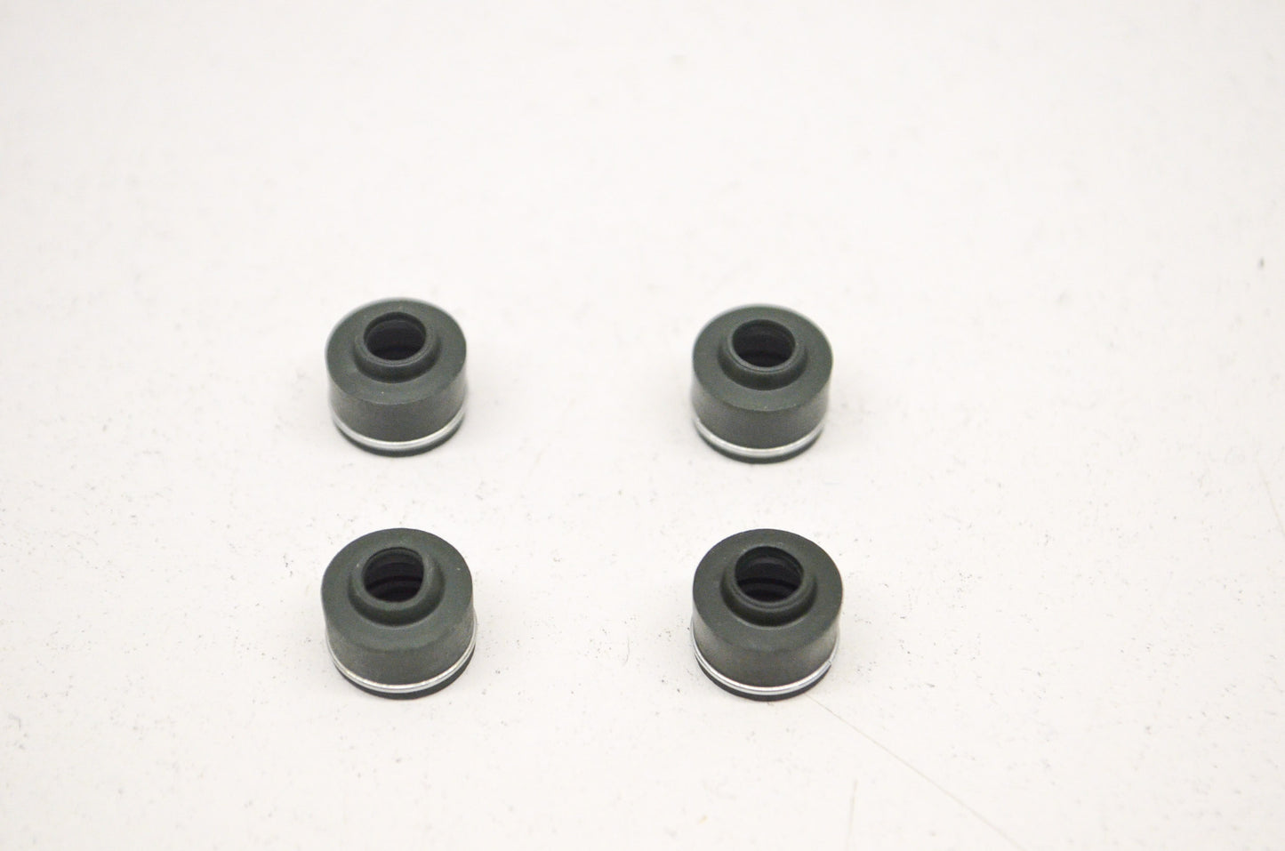 Valve Seal Yamaha YFM 80 100 YFA1 Qty 4 NOS