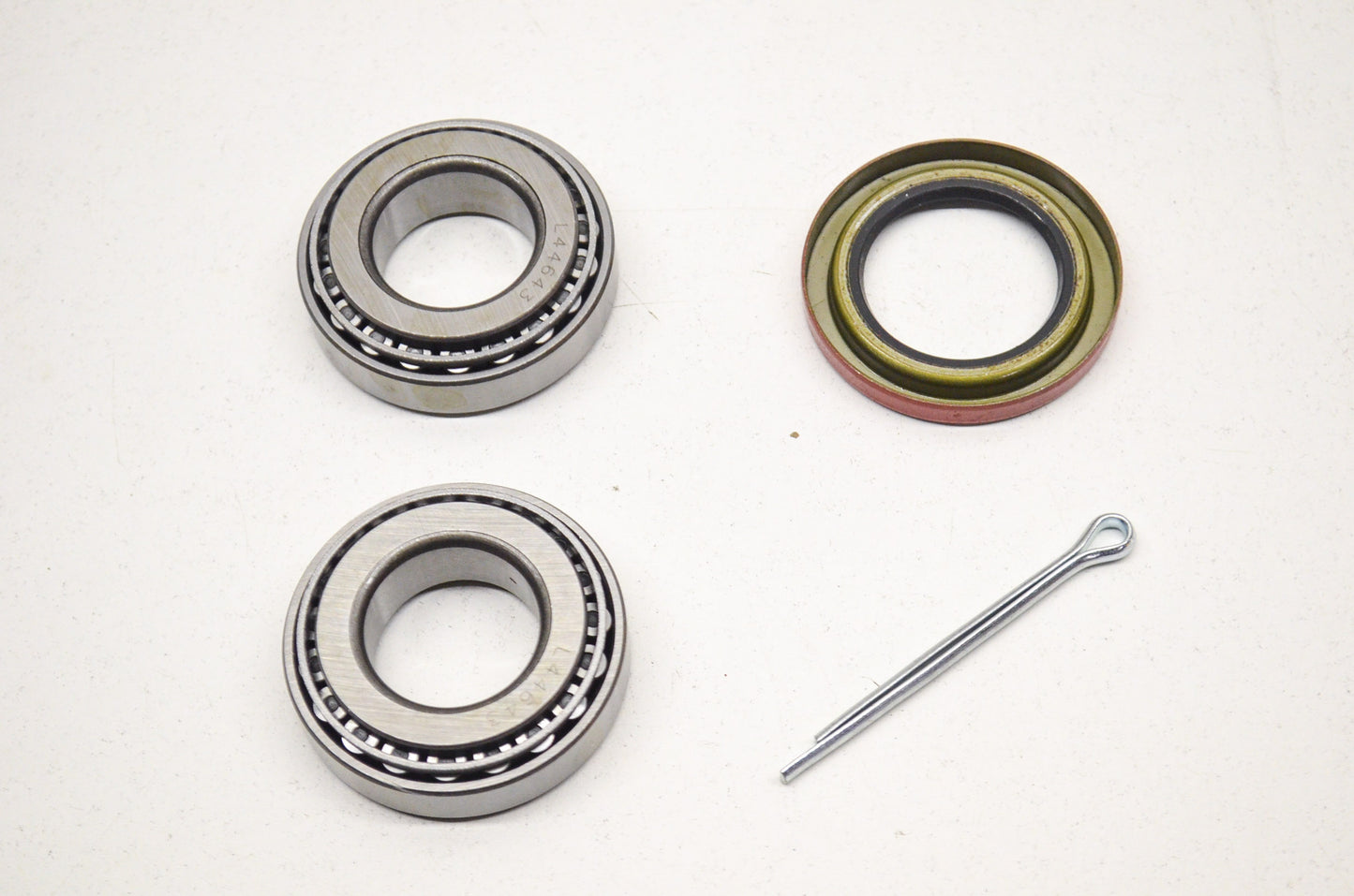 Reese 16-3237, 72971 1' Axle Bearing Set NOS