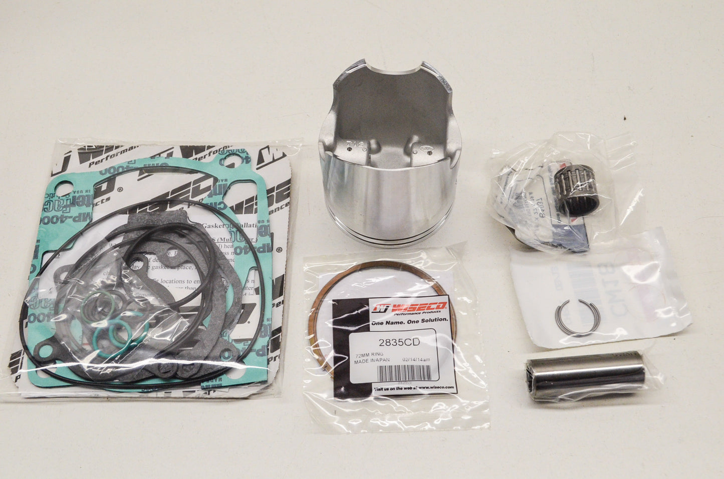 New Wiseco Forged Piston Kit 72mm 95-98 Yamaha YZWR250