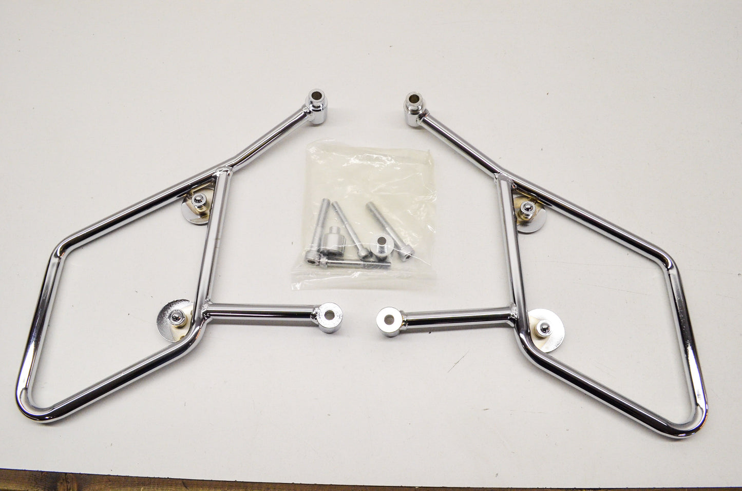 National Cycle KIT-SBC009, SBC009 Saddlebag Hardware Kit NOS