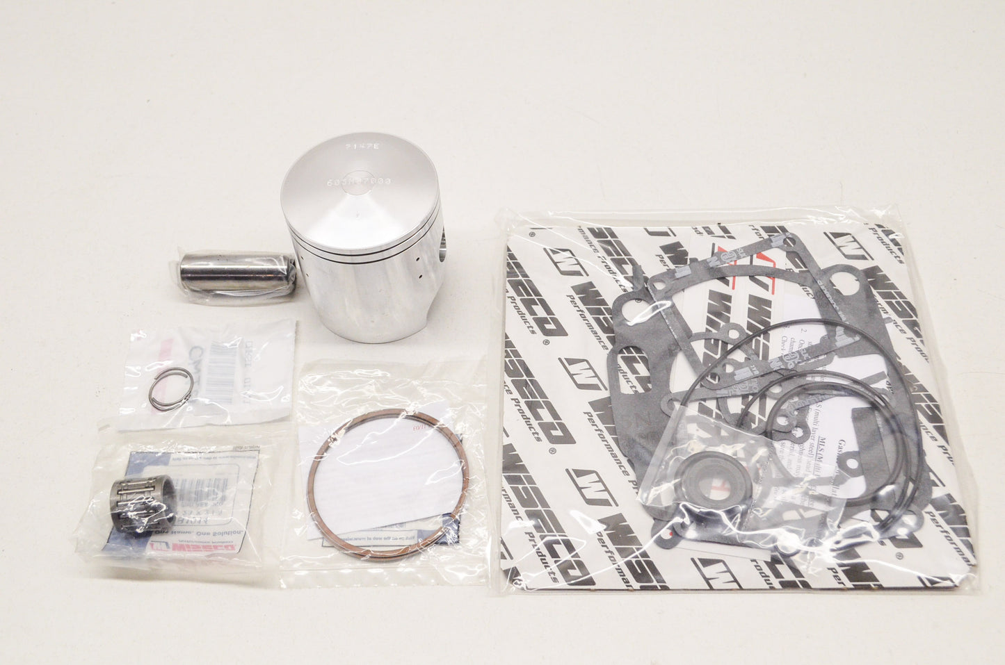 New Wiseco Top End Kit 70mm 88-91 Yamaha YZ250 WR250