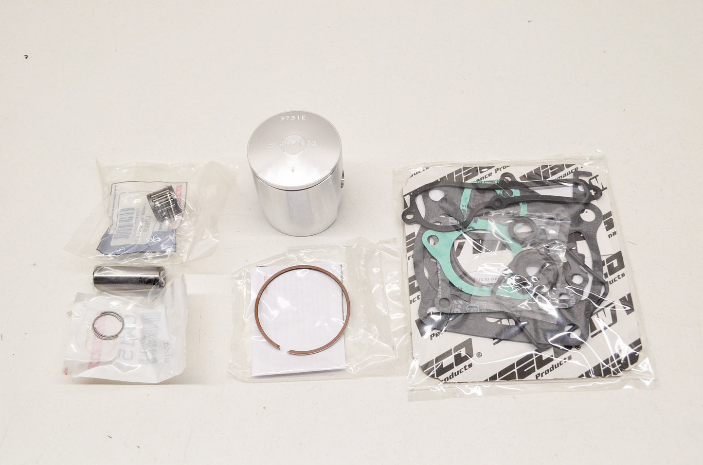 Wiseco PK1720 Top End Kit 56mm 88-89 Honda CR125 NOS