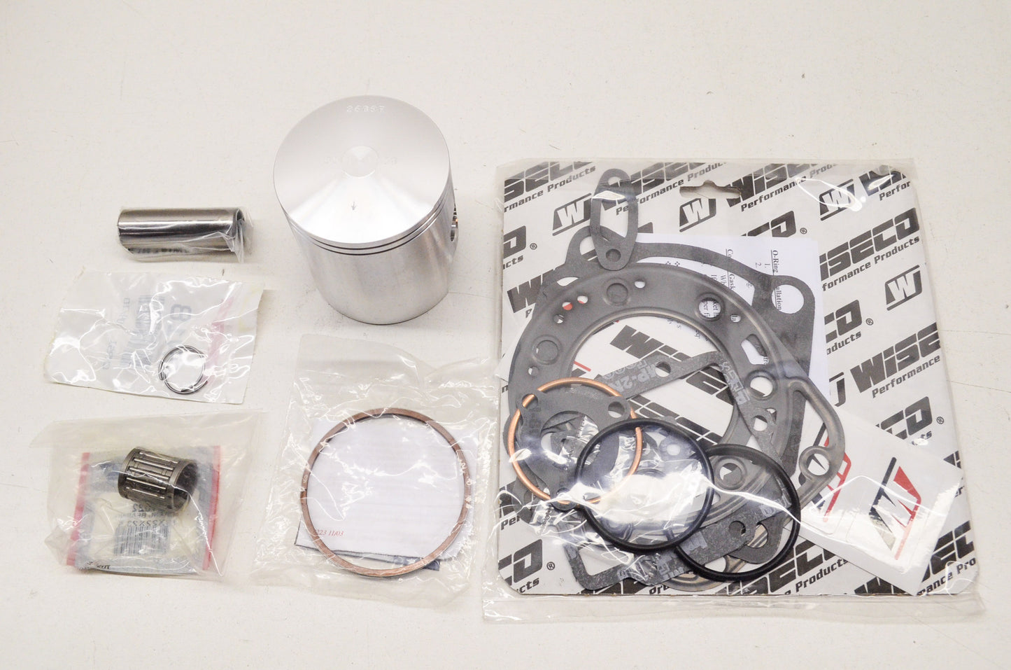 New Wiseco Top End Kit 68.5mm 88-89 Kawasaki KX250