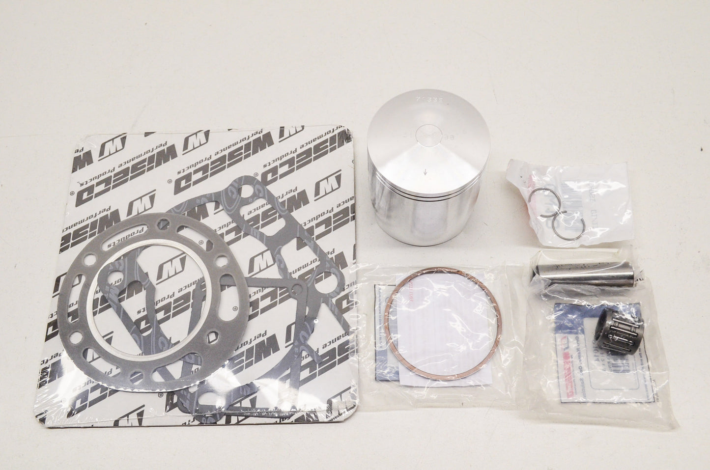 Wiseco PK1782 Top End Kit 69mm Yamaha Tri Z 250 NOS