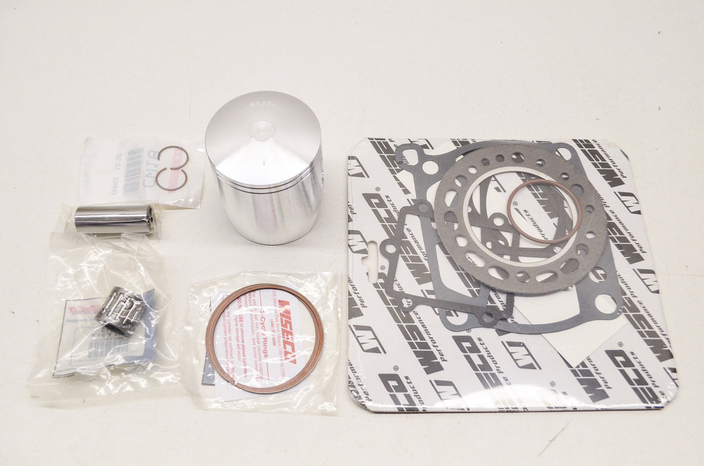 New Wiseco Forged Piston Kit 67.5mm Suzuki RM250 RMX250