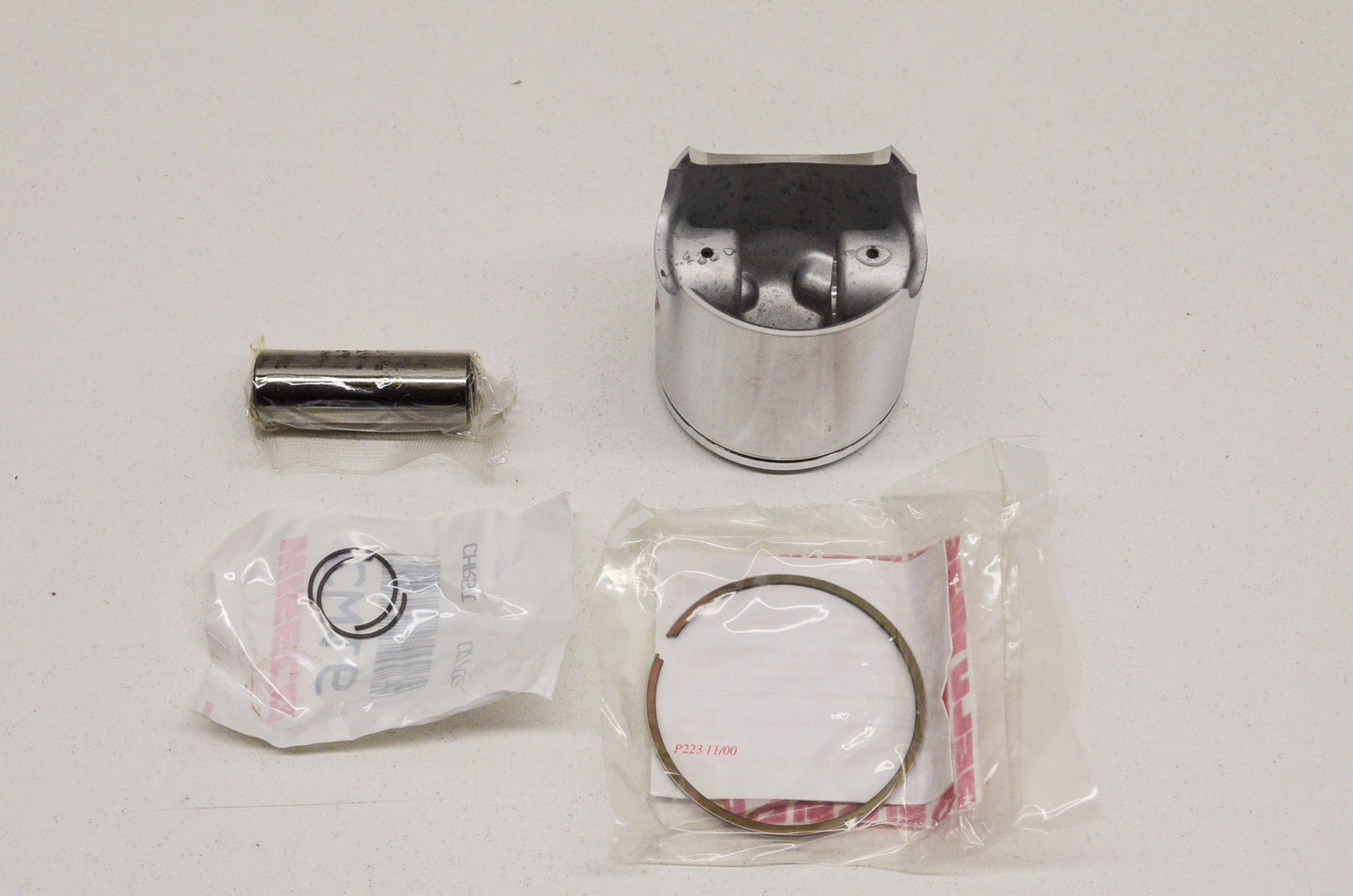 Piston 57mm NOS