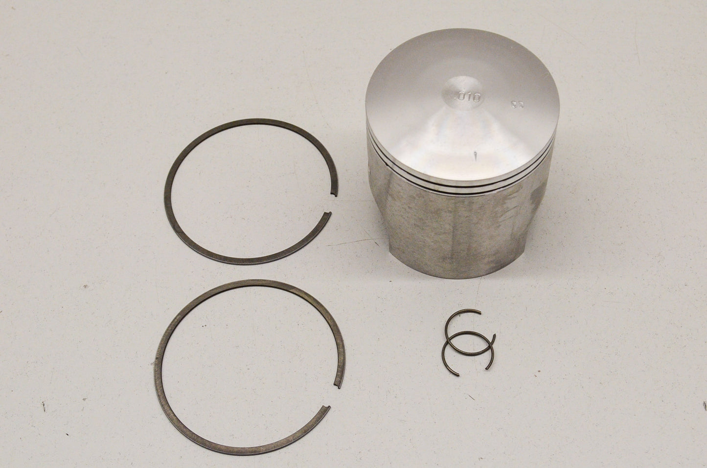 Piston NOS
