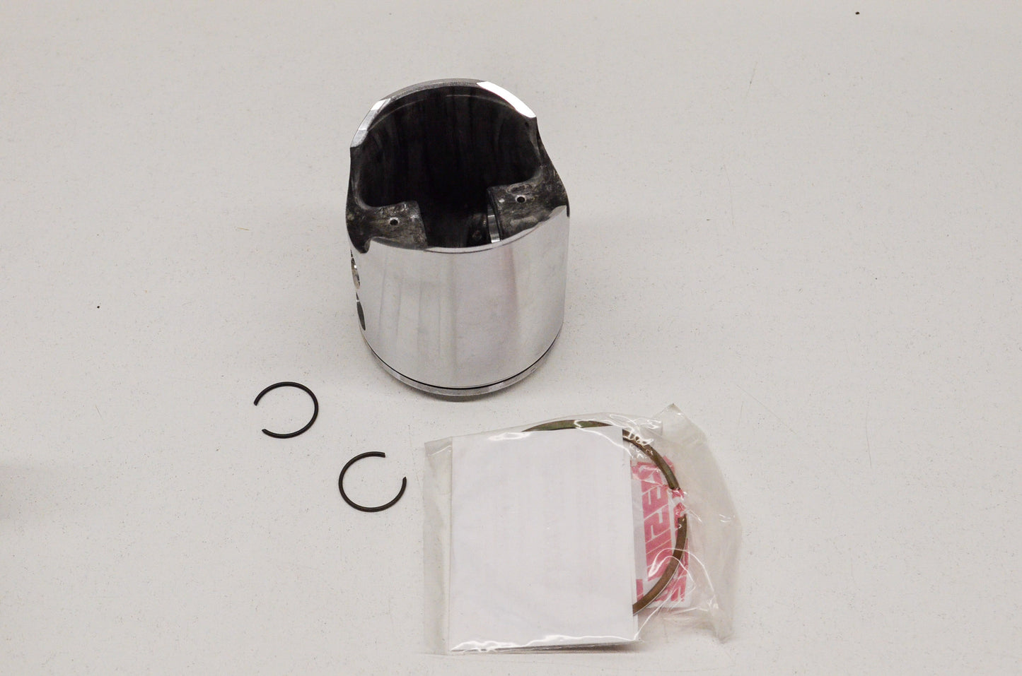 Piston 68mm NOS