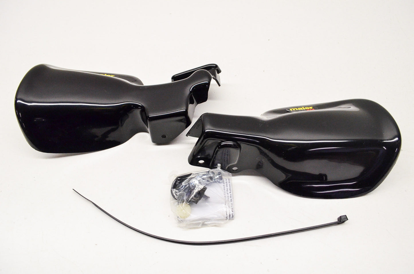 Maier 594580, 2000-276 Handguard Kit Black NOS