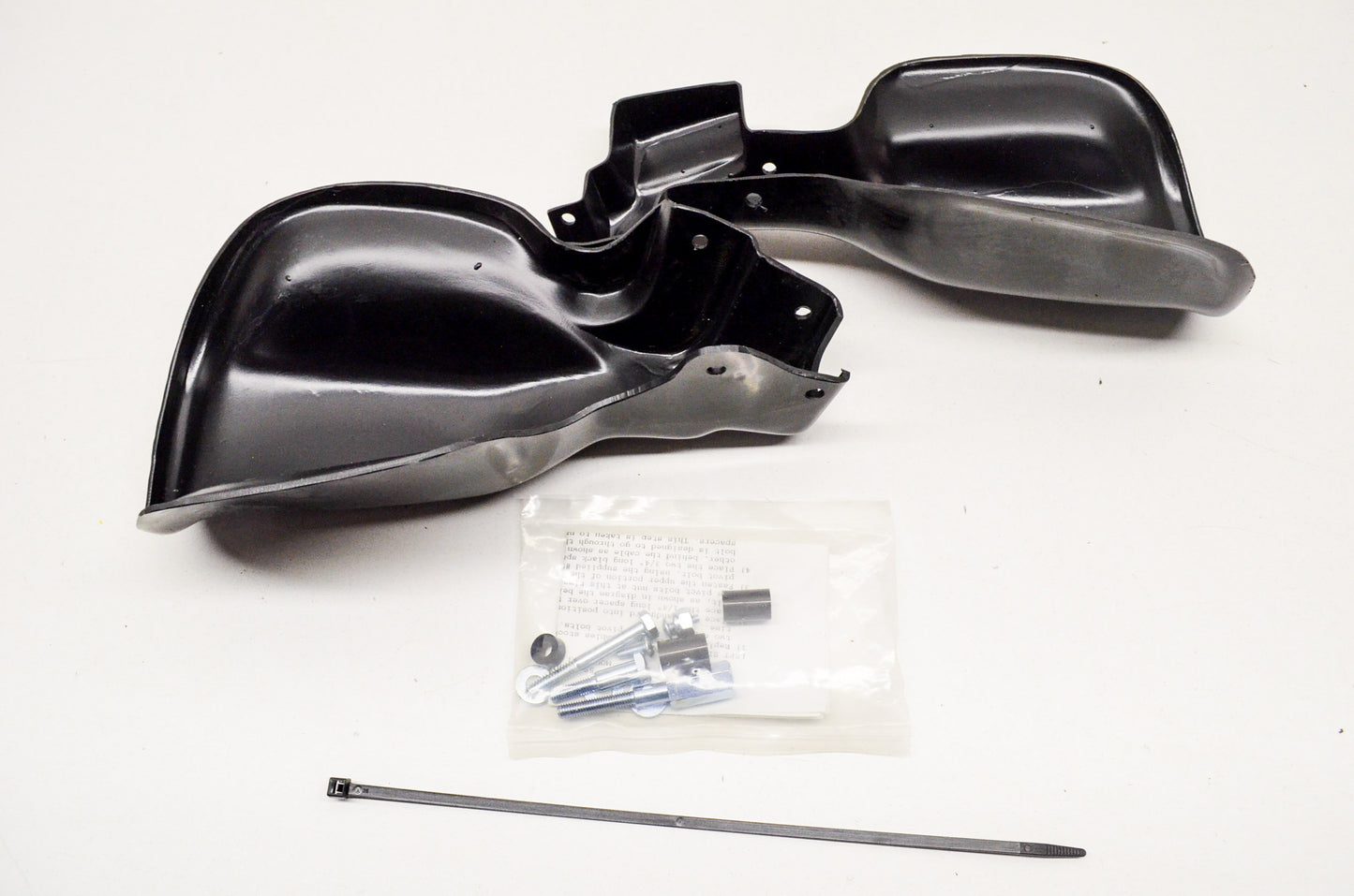 Handguard Kit Black NOS