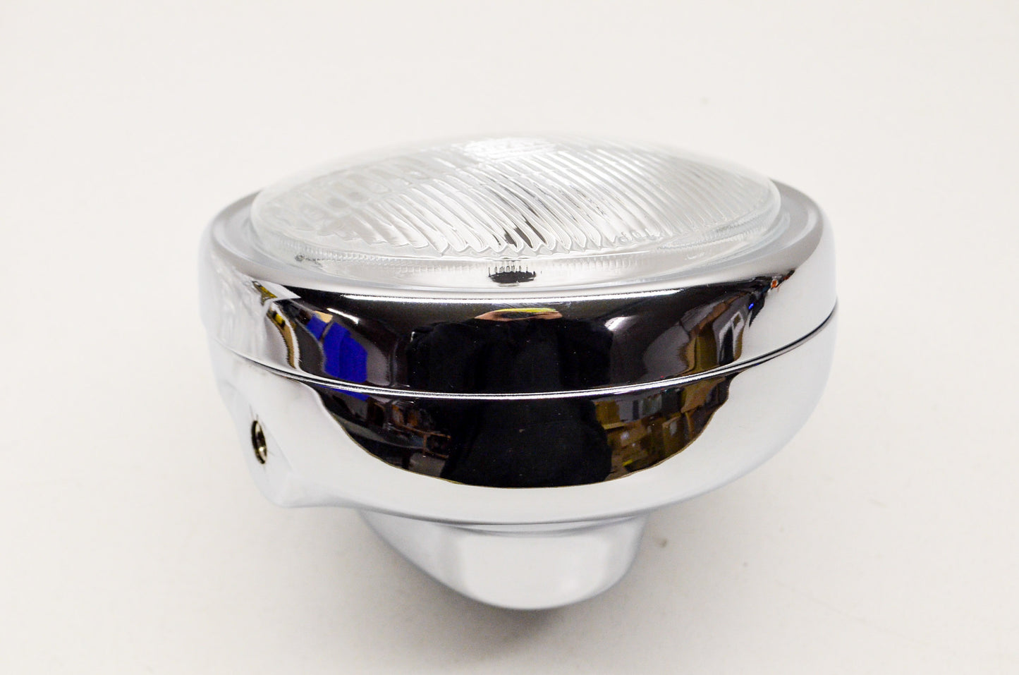 EMGO 66-64312, 6000-844 Replacement Headlight Chrome Quartz With H4 Bulb NOS