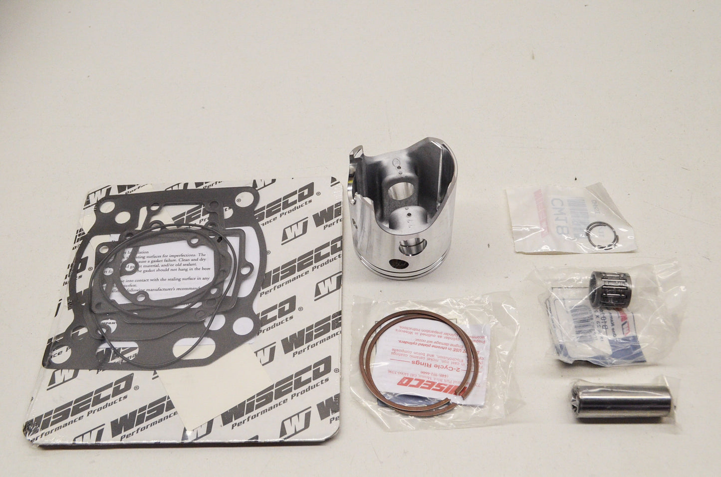 Wiseco PK1552 Top End Kit 68.5mm 01-02 Suzuki RM250 NOS