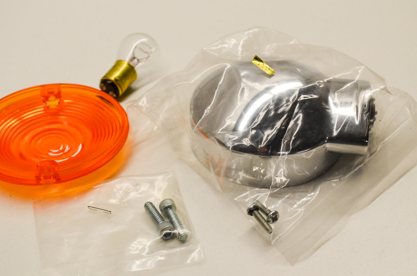 Chris CH8400A, 8400A Turn Signal Assembly Amber NOS