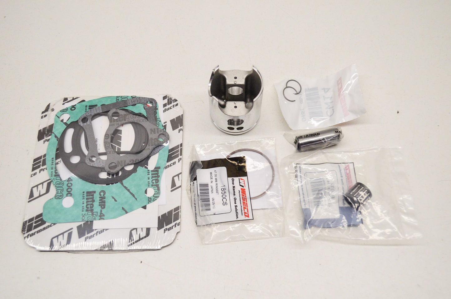 New Wiseco Forged Piston Kit 47mm 92-02 Honda CR80