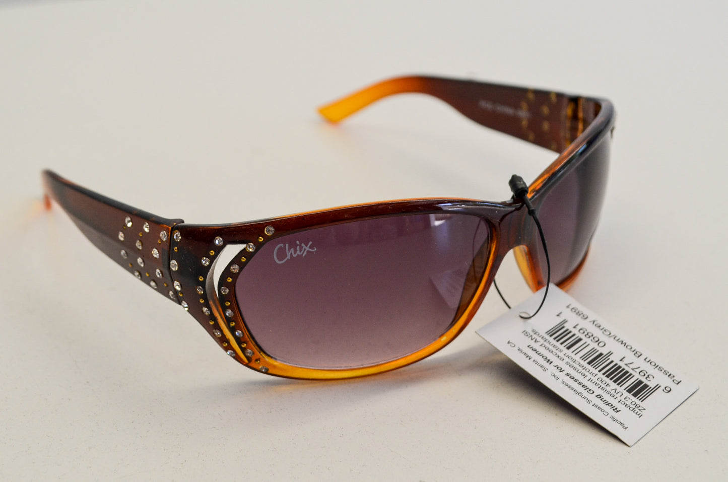 New PCS Chix Passion Brown Grey Sunglasses UV 400 NOS