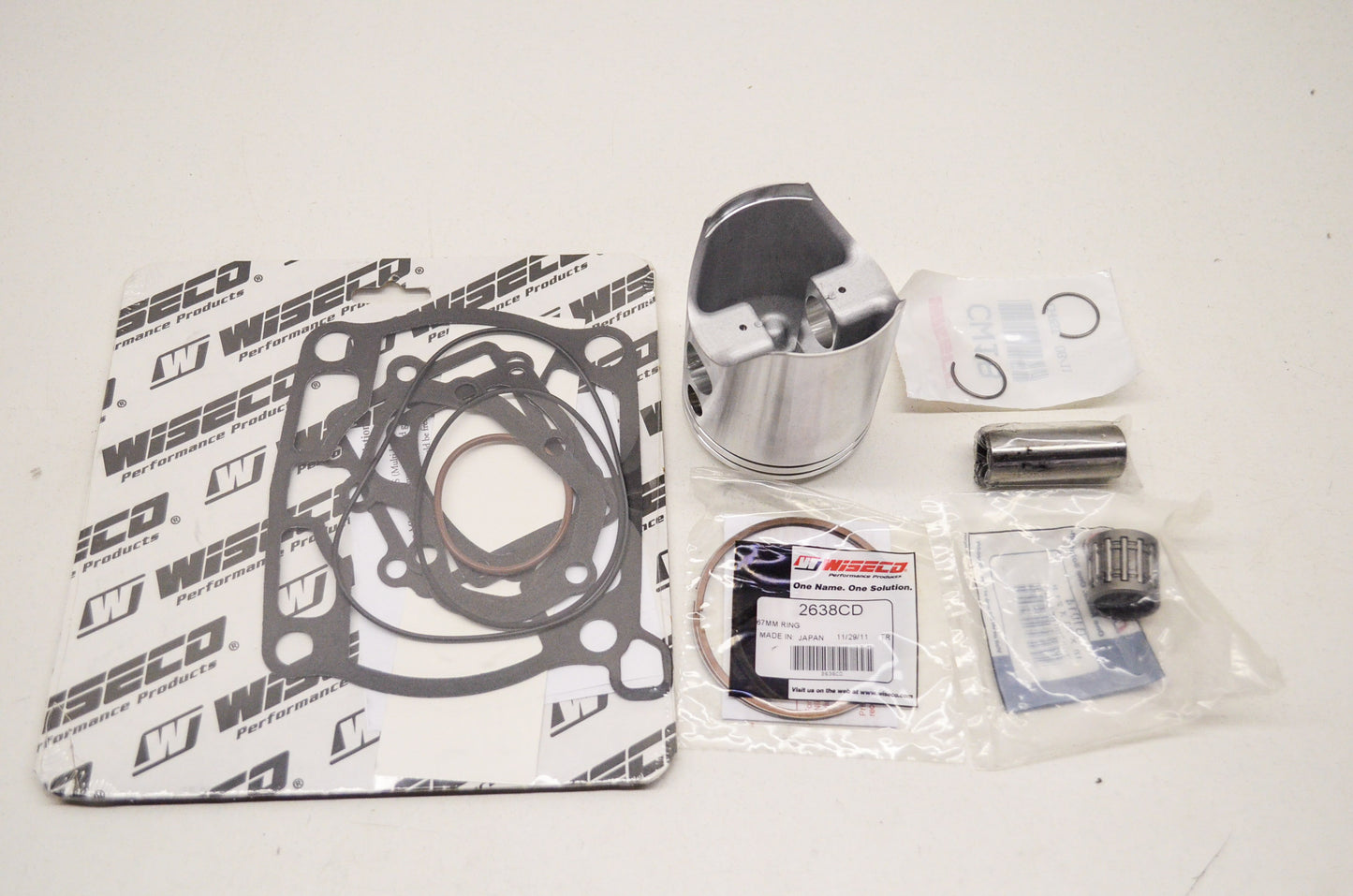 New Wiseco Forged Piston Kit 67mm 94-95 Suzuki RM250