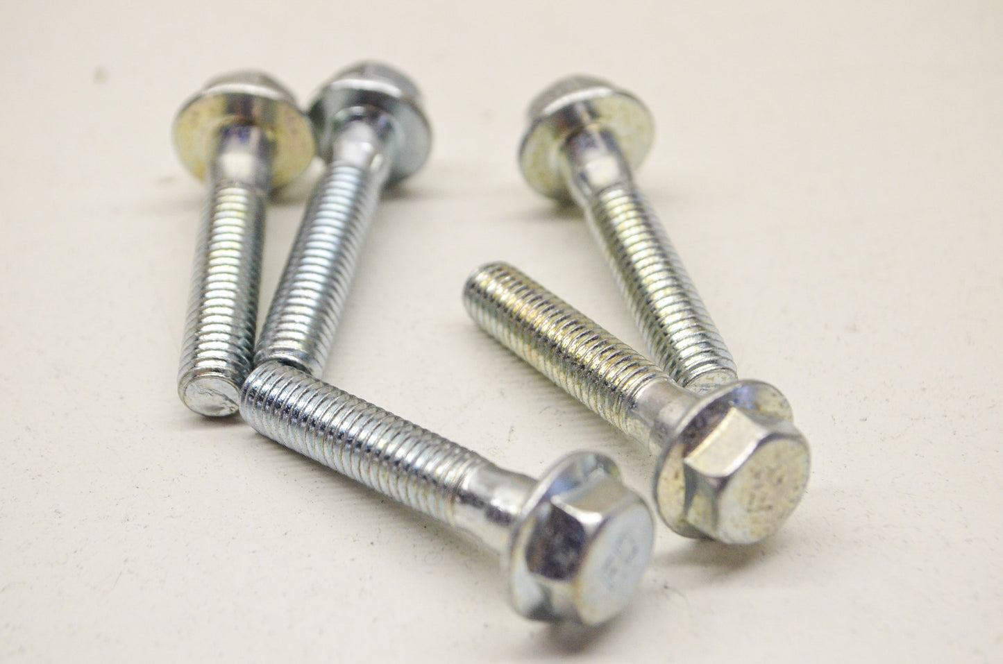 KK 3500-006, 36-18706 Flange Head Bolts 8x40 Qty 5 NOS