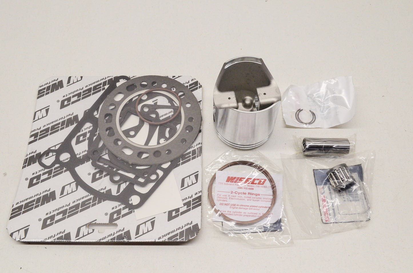 New Wiseco Forged Piston Kit 68mm 93-99 Suzuki RM250