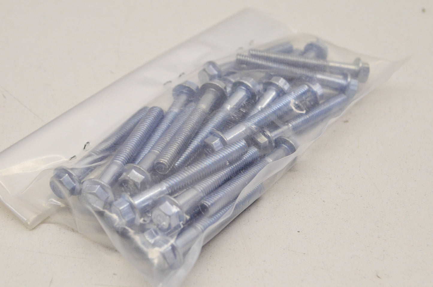 KK 3500-354, 36-18715 Flange Head Bolts 6x45 Qty 25 NOS